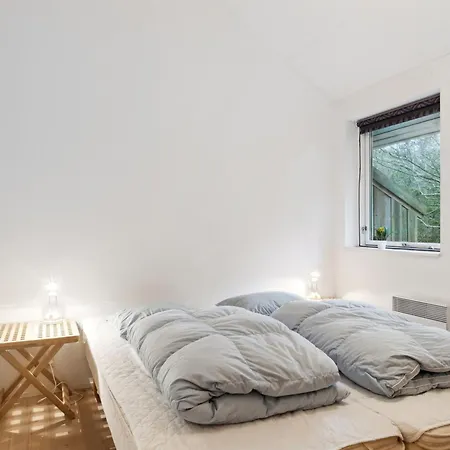 Guri - 600m To The Fjord By Interhome Fur
