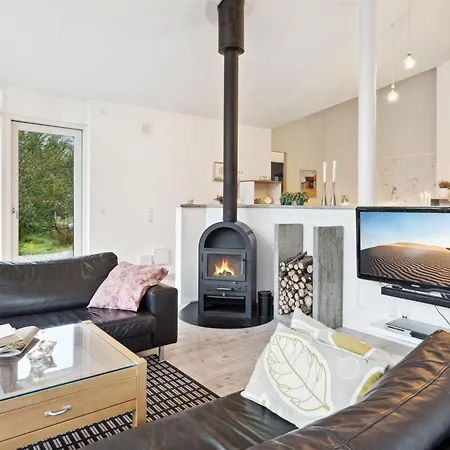 Guri - 600m To The Fjord By Interhome Tatil Evi Fur